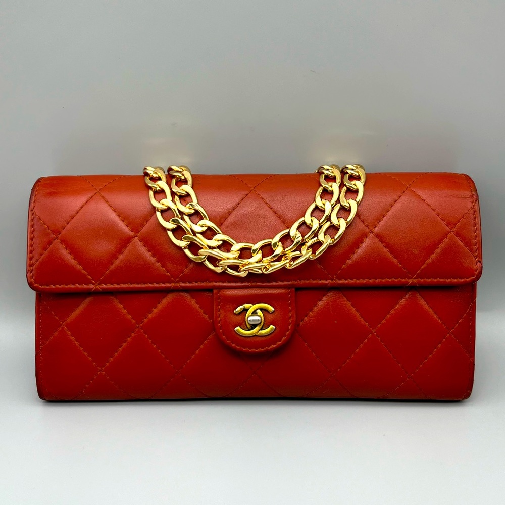 ❤️CHANEL Red Quilted Leather Wallet/Clutch
